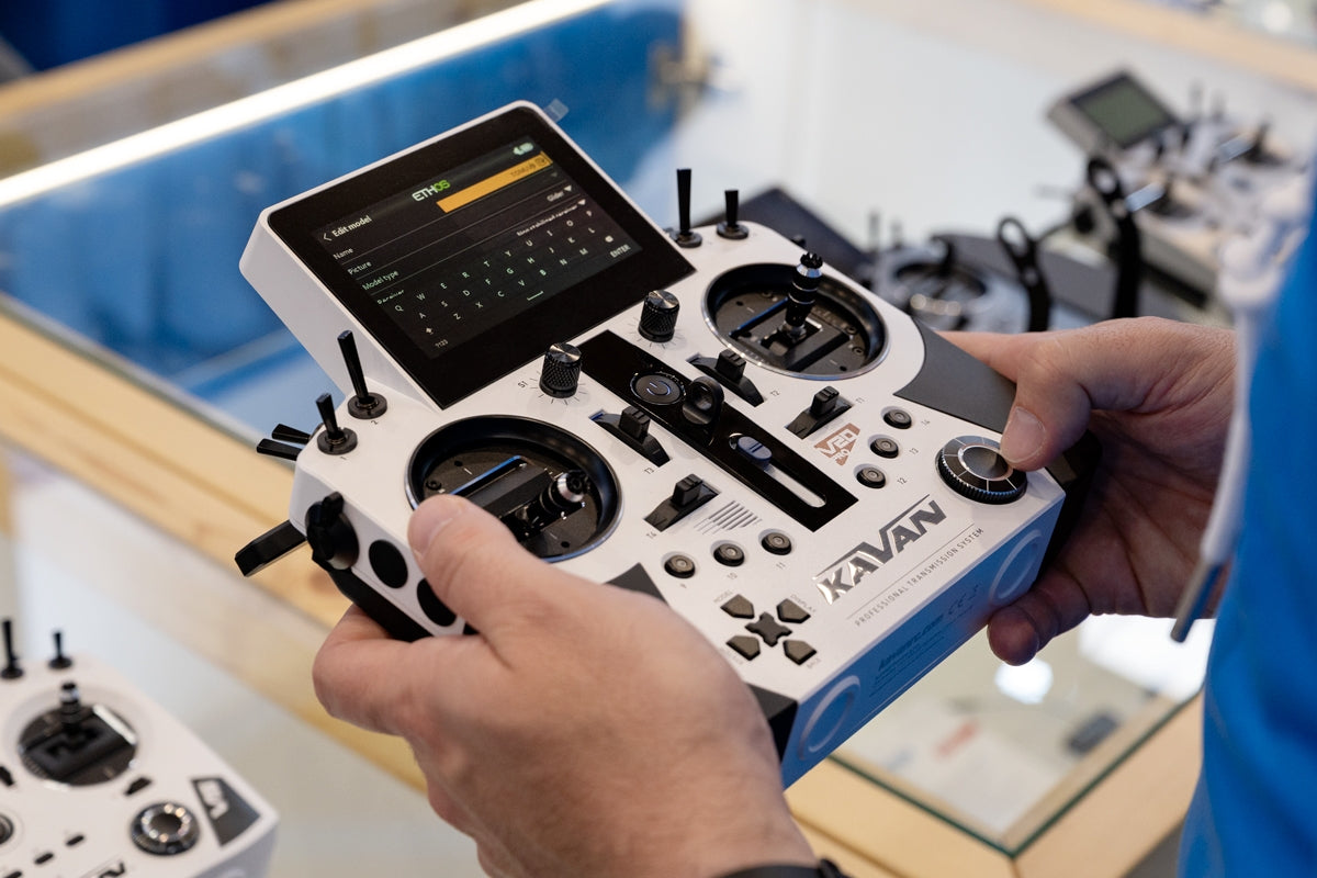 Kavan V20Pro Transmitter - White