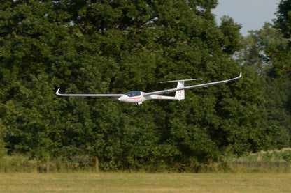 Kavan 304TS TwinShark 2700mm PNP