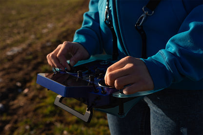 Kavan V20 Transmitter Tray - Blue